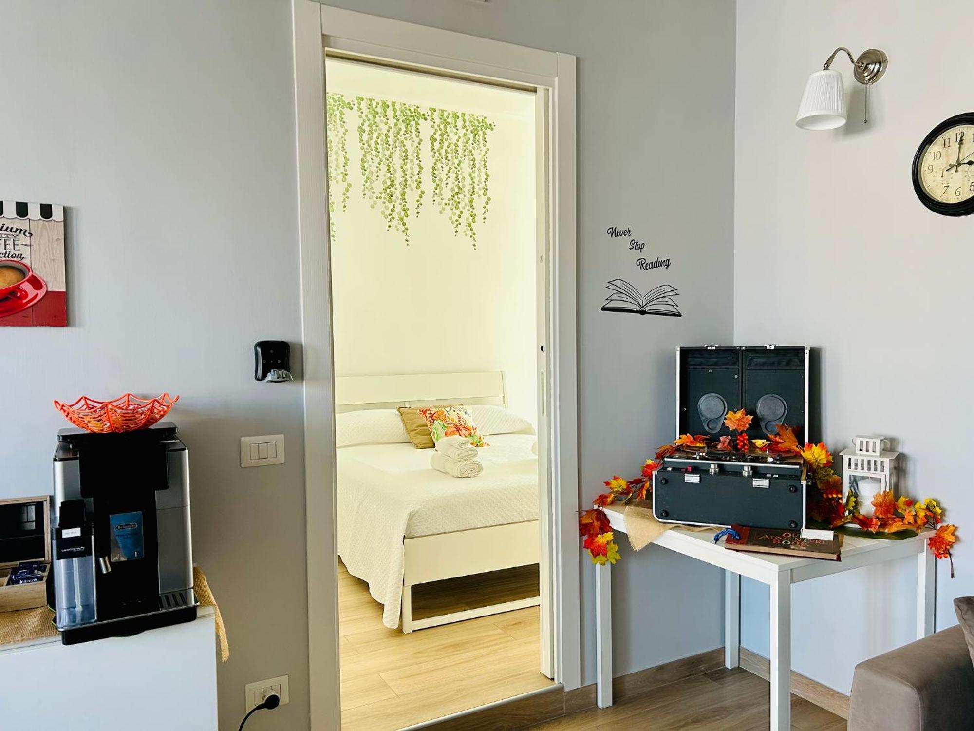 Hotel Vivina_081 Napoli Esterno foto